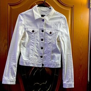 Aqua 90% cotton denim size S approx 21 inches long. Weighs 1lb 3.9 ounces